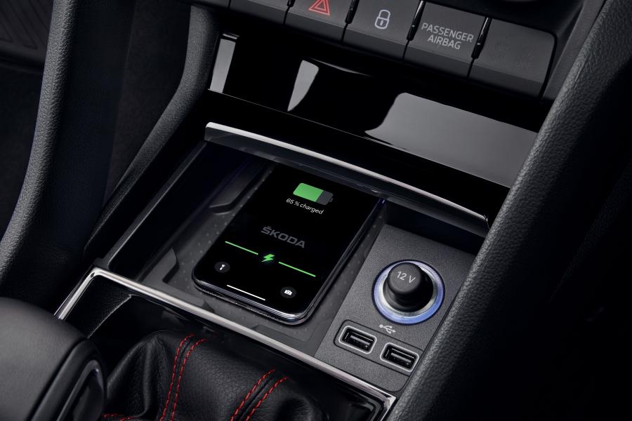 Детали интерьера Skoda Kodiaq RS 2019 года  (WW) (фото 47 из 159)